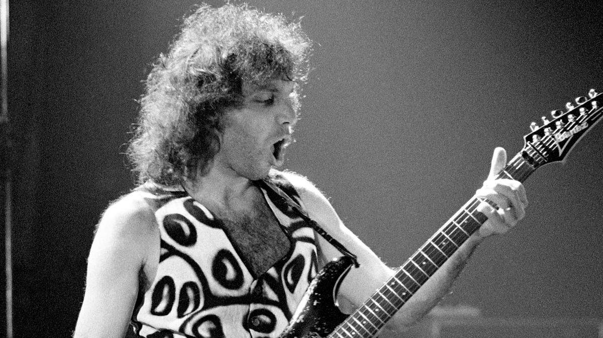 They played the Rialto? From Devo to Mojo to Arlo, big-time musicians performed here.