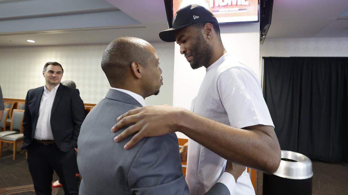 Former NC State basketball players endorse Justin Gainey as new basketball coach