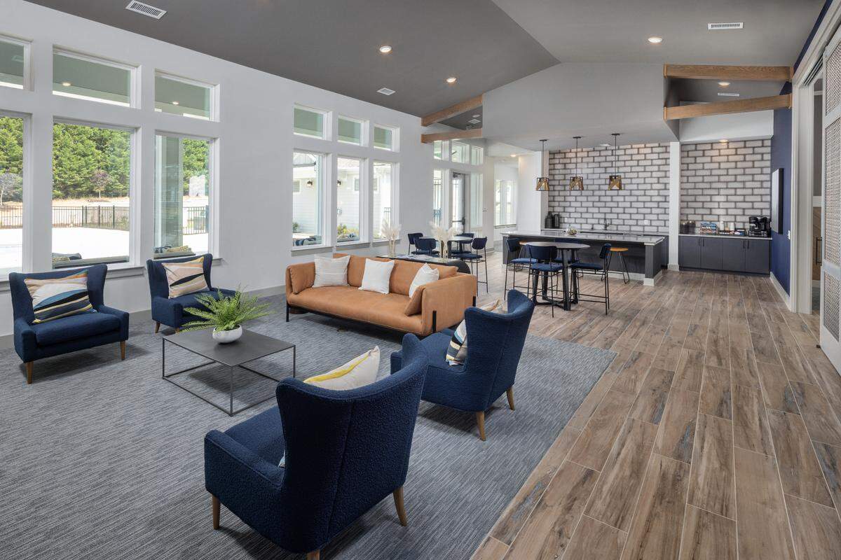 A new 344-unit complex called Prose New Hope has opened at 4100 Buffaloe Road in Northeast Raleigh.