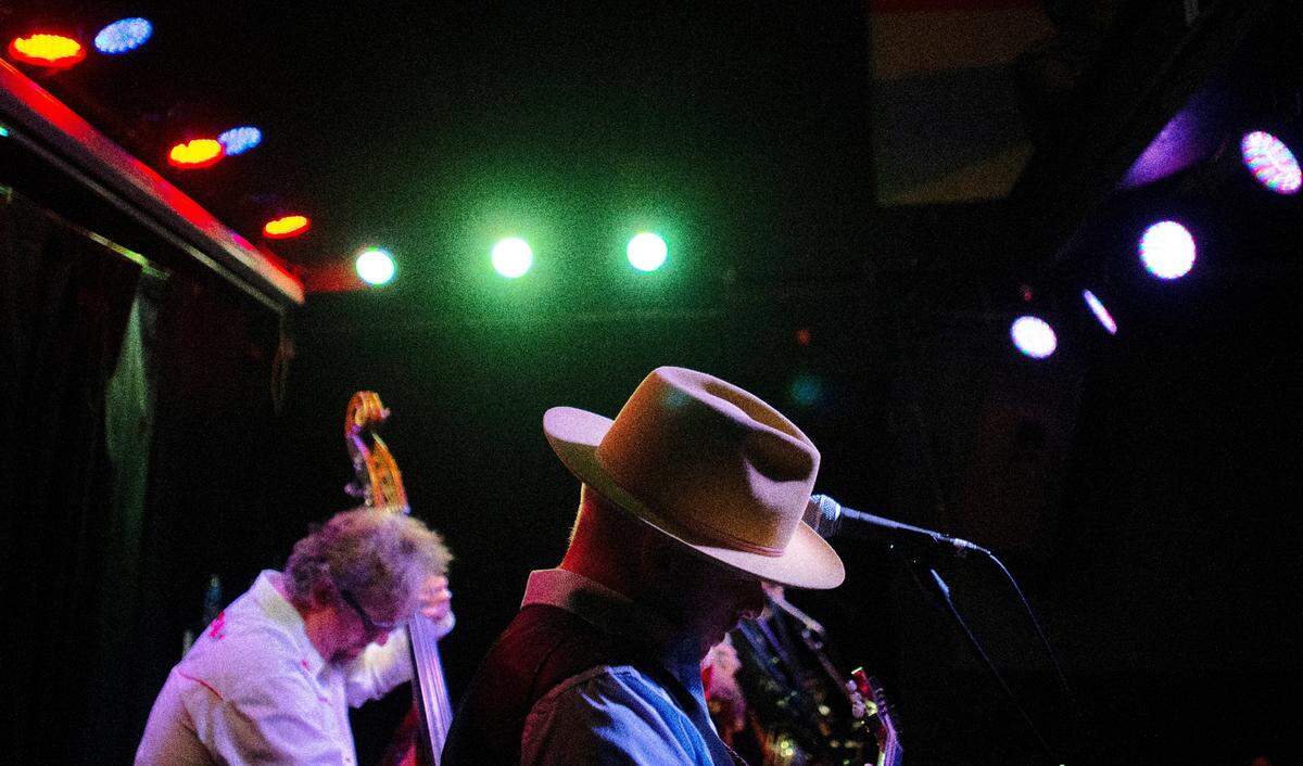 The International Bluegrass Music Association’s annual conference, awards, Bluegrass Ramble, and the street music festival, IBMA Bluegrass Live, return to Raleigh, N.C. for the first time in two years.