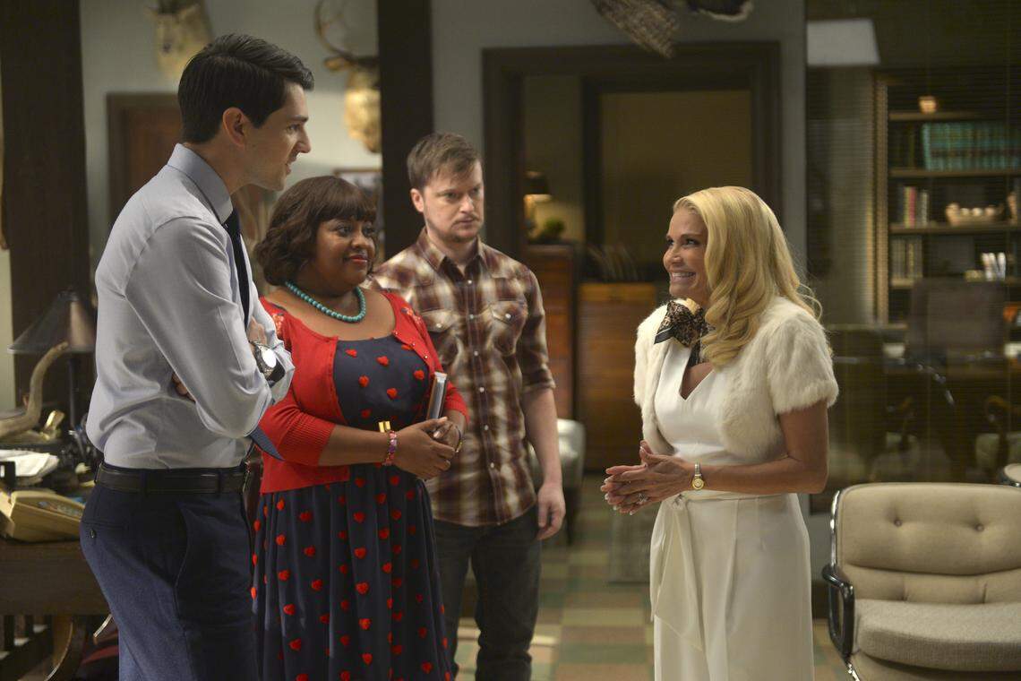 (L-R): Nicholas D'Agosto as Josh Segal, Sherri Shepherd as Anne Flatch, Steven Boyer as Dwayne Reed and Kristin Chenoweth as Lavinia Peck-Foster in NBC's "Trial & Error: Lady, Killer."