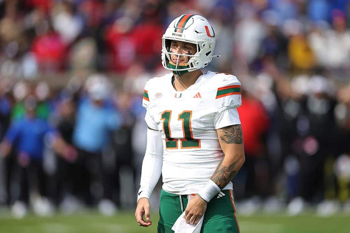 Carson Beck of the Miami Hurricanes reacts to an incomplete pass against the Southern Methodist Mustangs during the second quarter at Gerald J. Ford Stadium on November 01, 2025 in Dallas, Texas. 