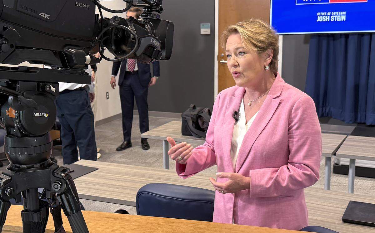 Laura Leslie, who was capitol bureau chief at WRAL for 14 years, is leaving the station for a new role.