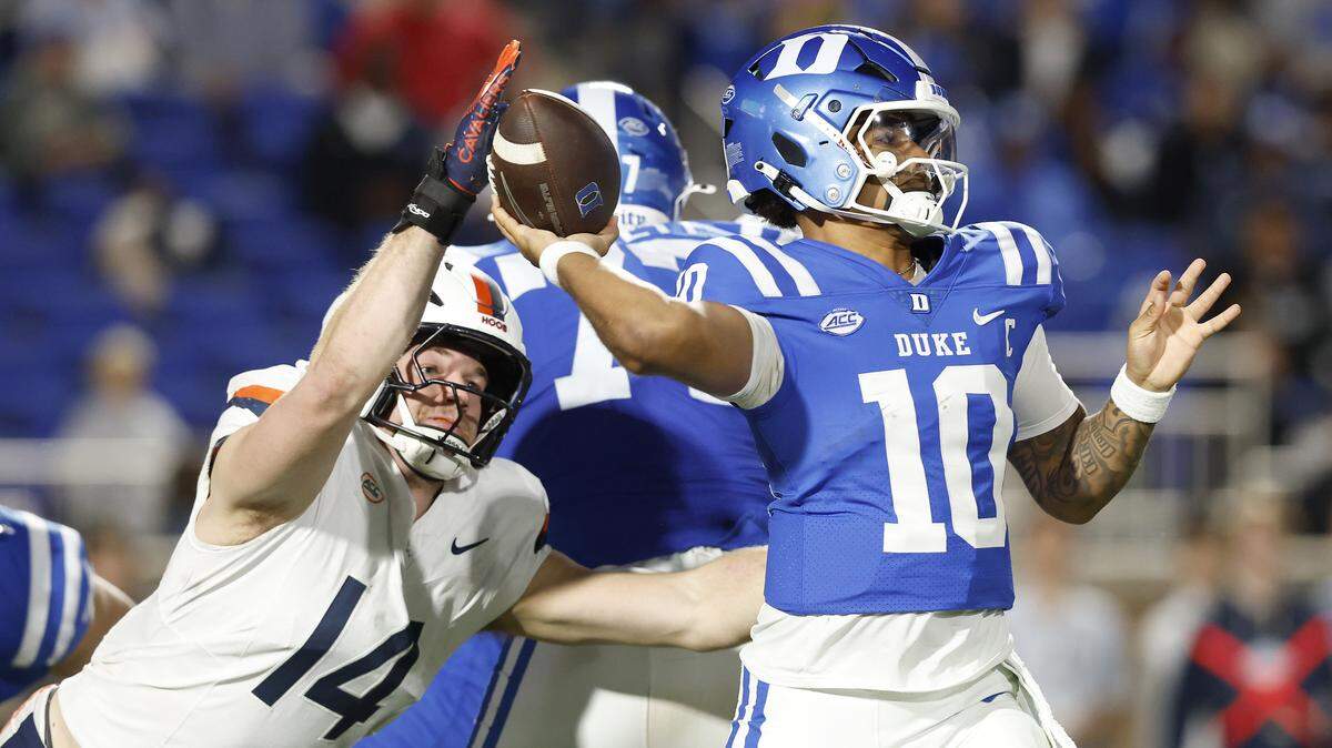 Duke quarterback Darian Mensah looks to pass during the second half of the Blue Devils’ 34-17 loss to Virginia on Saturday, Nov. 15, 2025, at Wallace Wade Stadium in Durham, N.C.