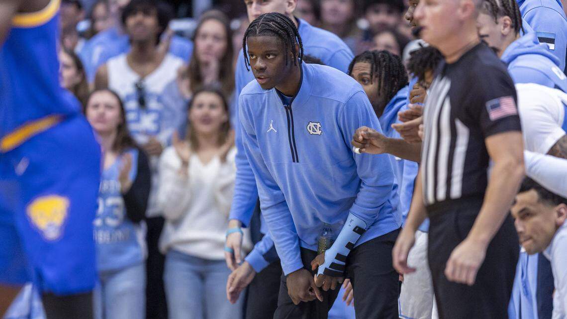 How Caleb Wilson helped lift UNC basketball past Pitt, even in street clothes