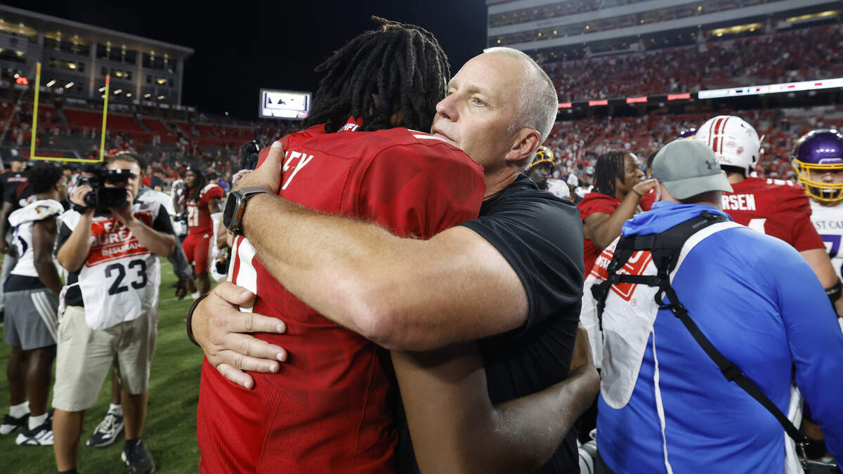 How did NC State players react after Dave Doeren's firing? ‘A lot of emotions'