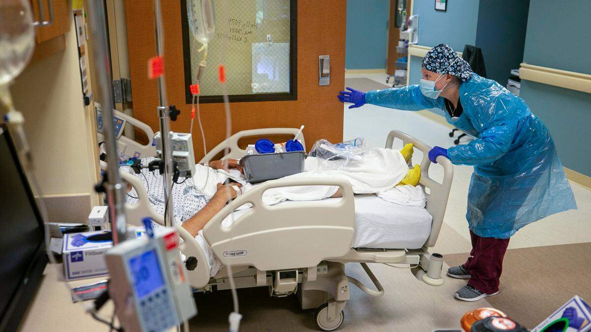 ‘Choice of jobs’: As COVID takes a toll on nurses, some turn to lucrative travel jobs