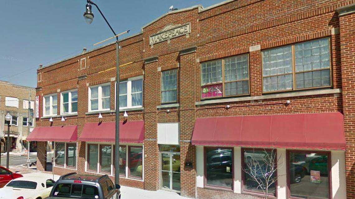 Google maps screenshot of the building on South Steele Street in Sanford, N.C. that contains the Sanford Latin Dance Studio.
