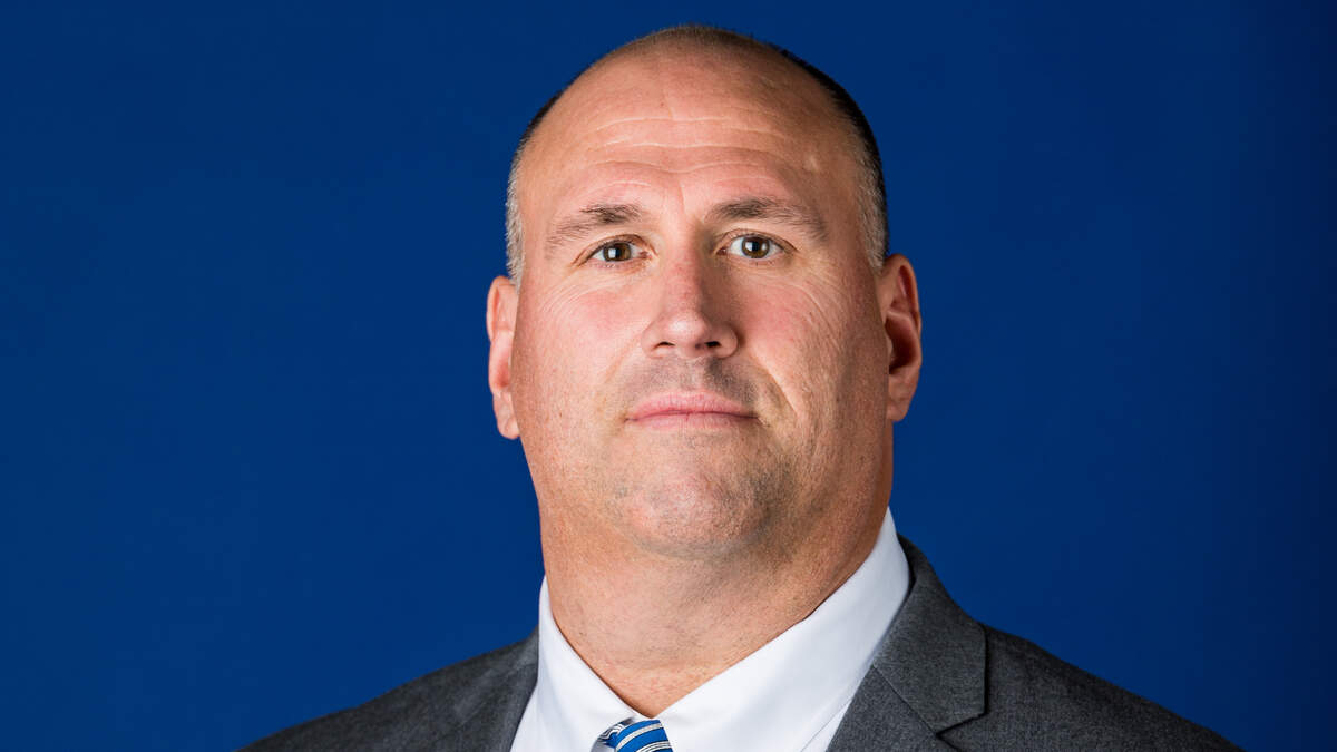 Duke offensive line coach Greg Frey