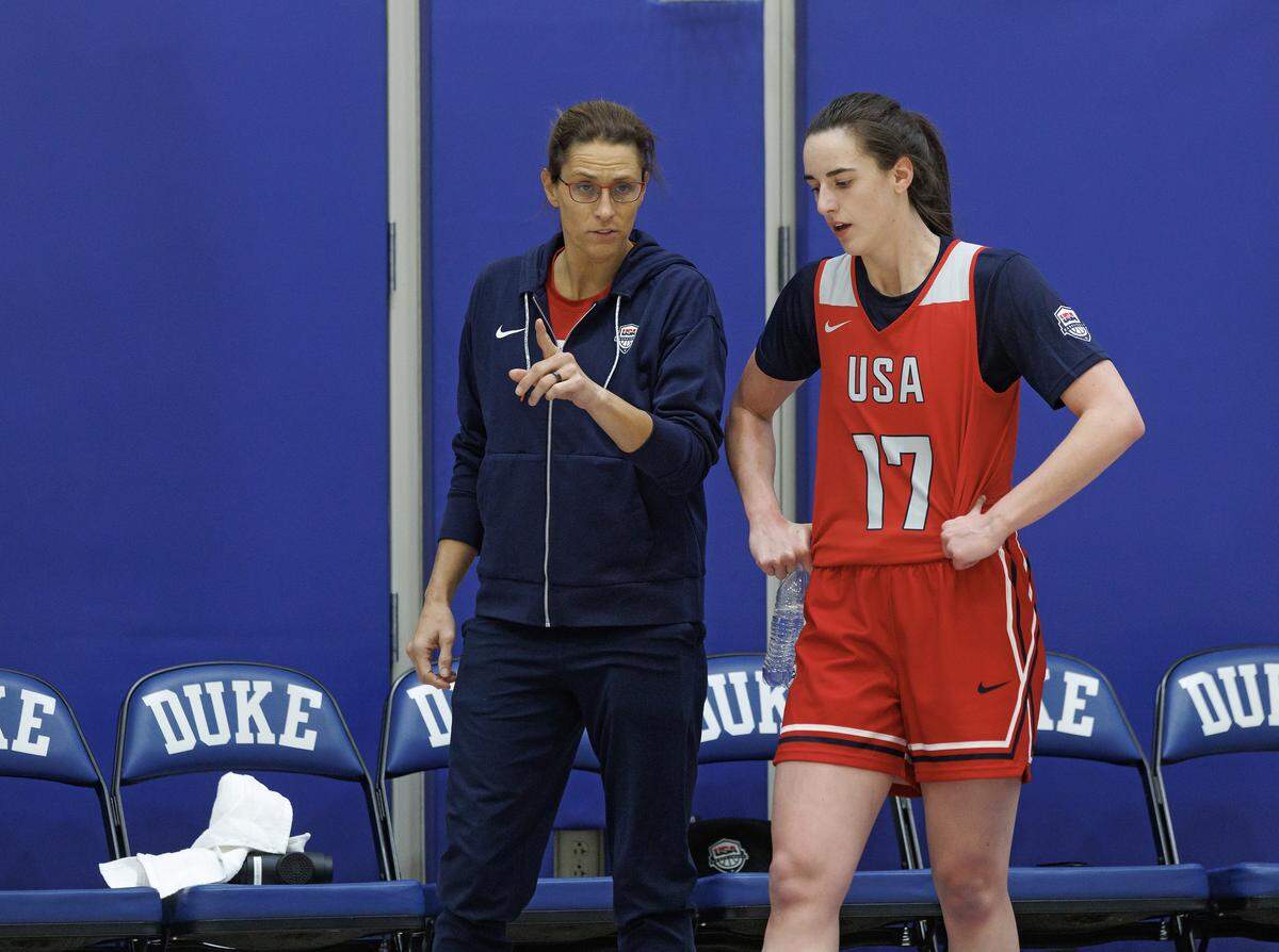 Indiana Fever head coach Stephanie White talks with Caitlin Clark during USA Basketball Women’s National Team training camp on Friday, Dec. 12, 2025, at Duke University in Durham, N.C.