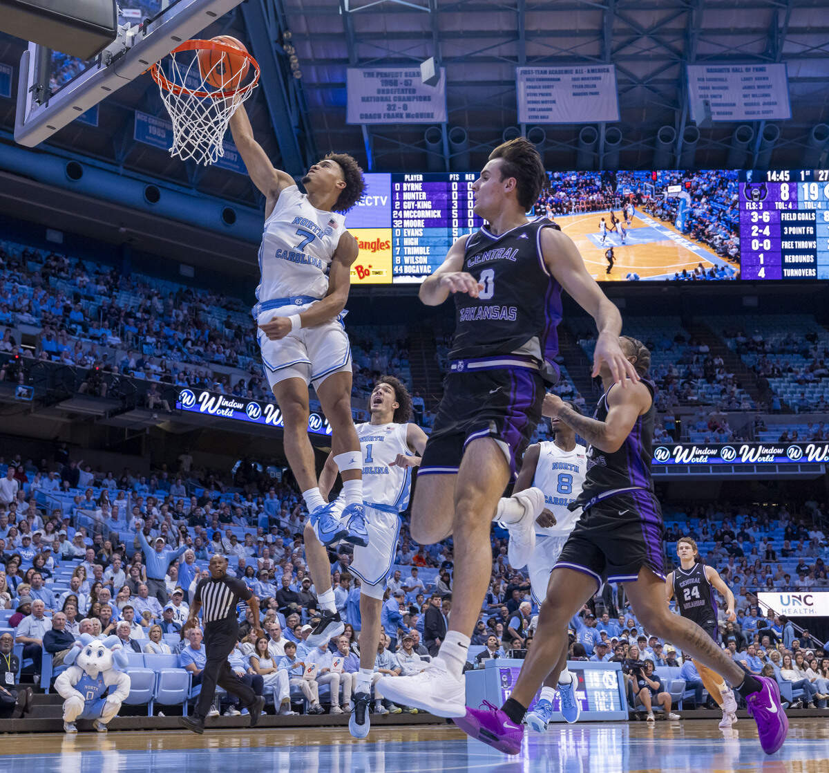 North Carolina guard Seth Trimble (7) breaks to the basket for a dunk in the first half against Central Arkansas on Monday, November 3, 2025 at the Smith Center in Chapel Hill, N.C.