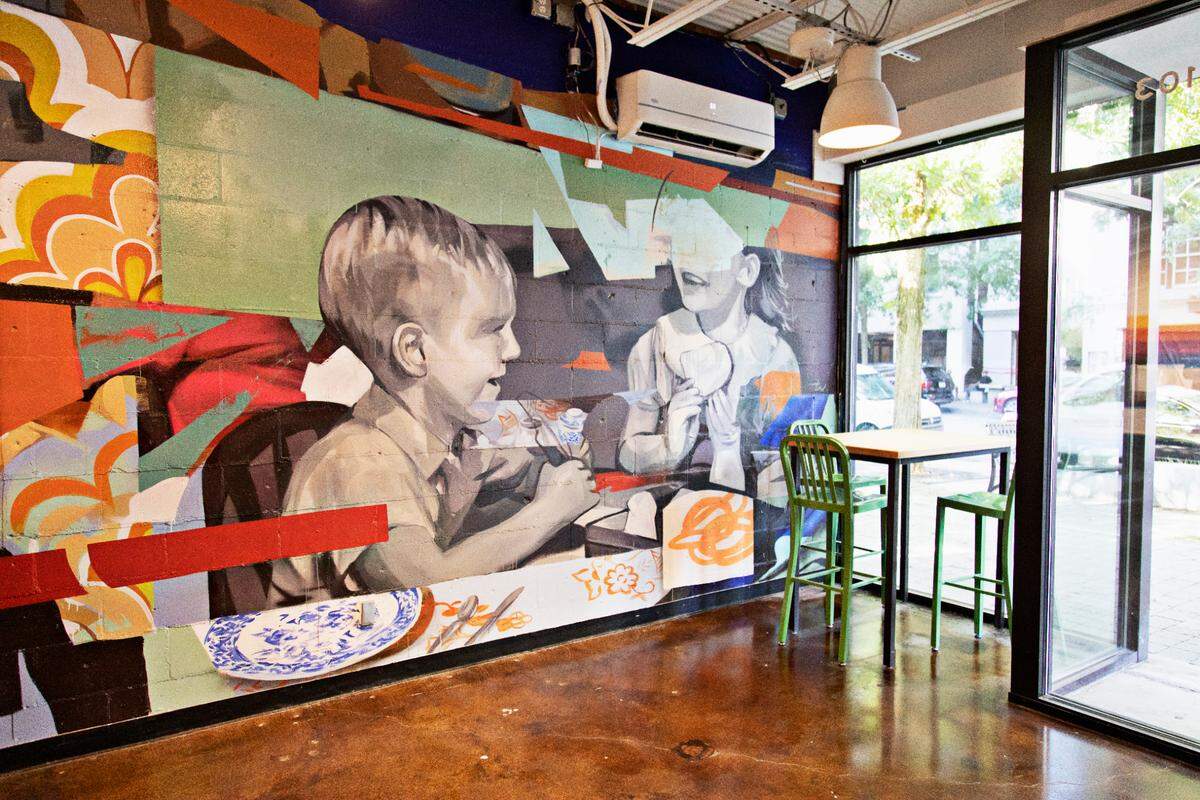 A Taylor White mural was commissioned for the new Union Special Bread location in the former Tama Tea location in downtown Raleigh.