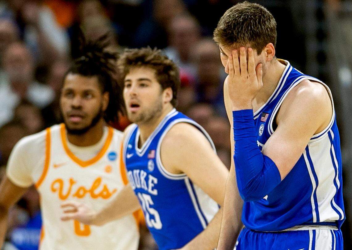Duke’s Kyle Filipowski (30) reacts after being his in the eye in the first half against Tennessee during the second round of the NCAA Tournament on Saturday, March 18, 2023 at the Amway Center in Orlando, Fla