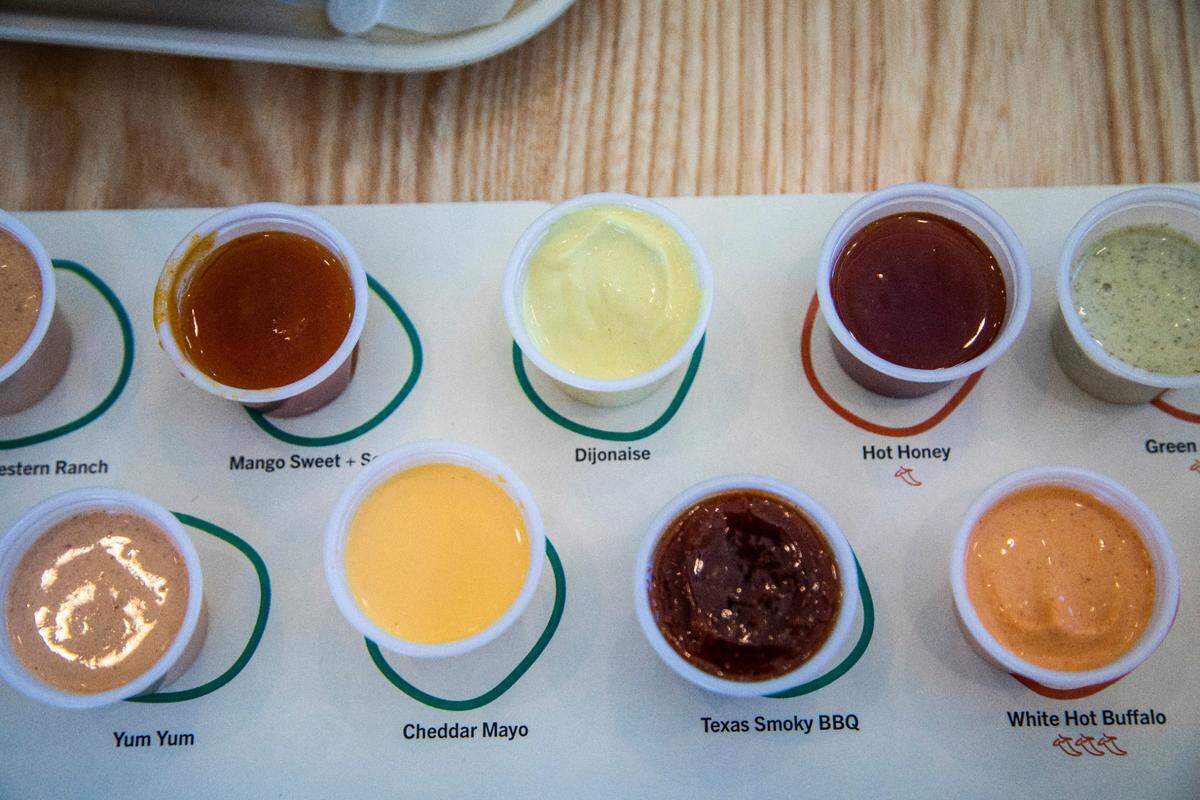 BB’s Crispy Chicken, Ashley Christensen’s new fast casual chicken sandwich restaurant, offers a variety of dipping sauces. The restaurant will open Saturday, October 30, 2021 in Raleigh’s Midtown East development.