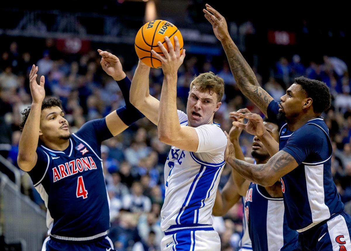 Duke forward Cooper Flagg (2) is trapped by the Arizona defense in the first half on Thursday, March 27, 2025 during the NCAA Sweet 16 at Prudential Center in Newark, NJ.