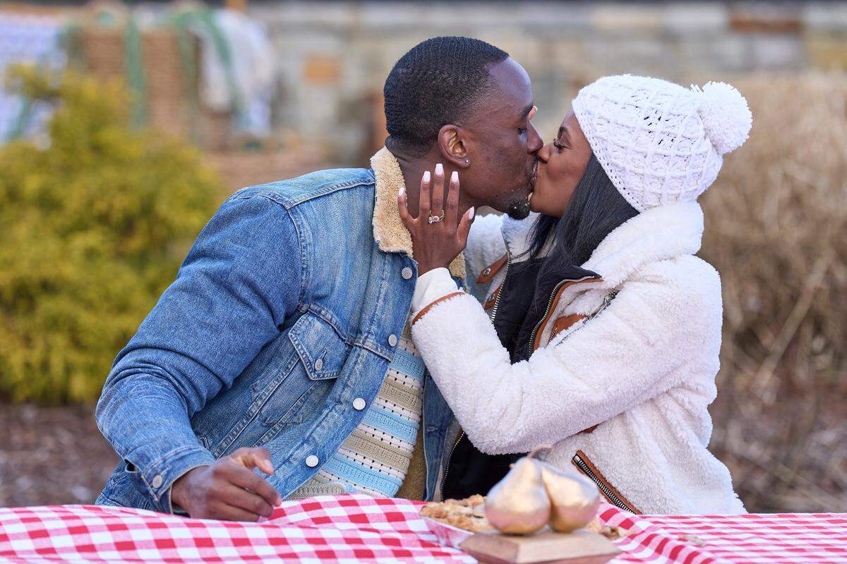 Xavier Bonner and Charity Lawson in the Week 4 episode of “The Bachelorette,” airing July 17, 2023.