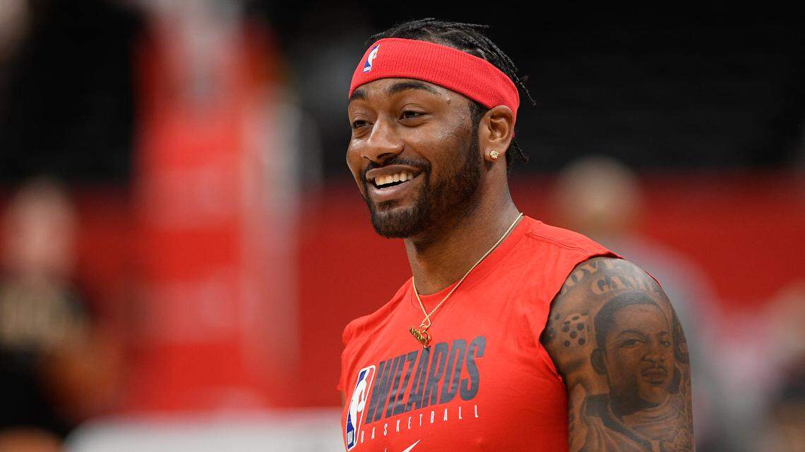 John Wall donates masks, meals to Rex healthcare workers fighting coronavirus
