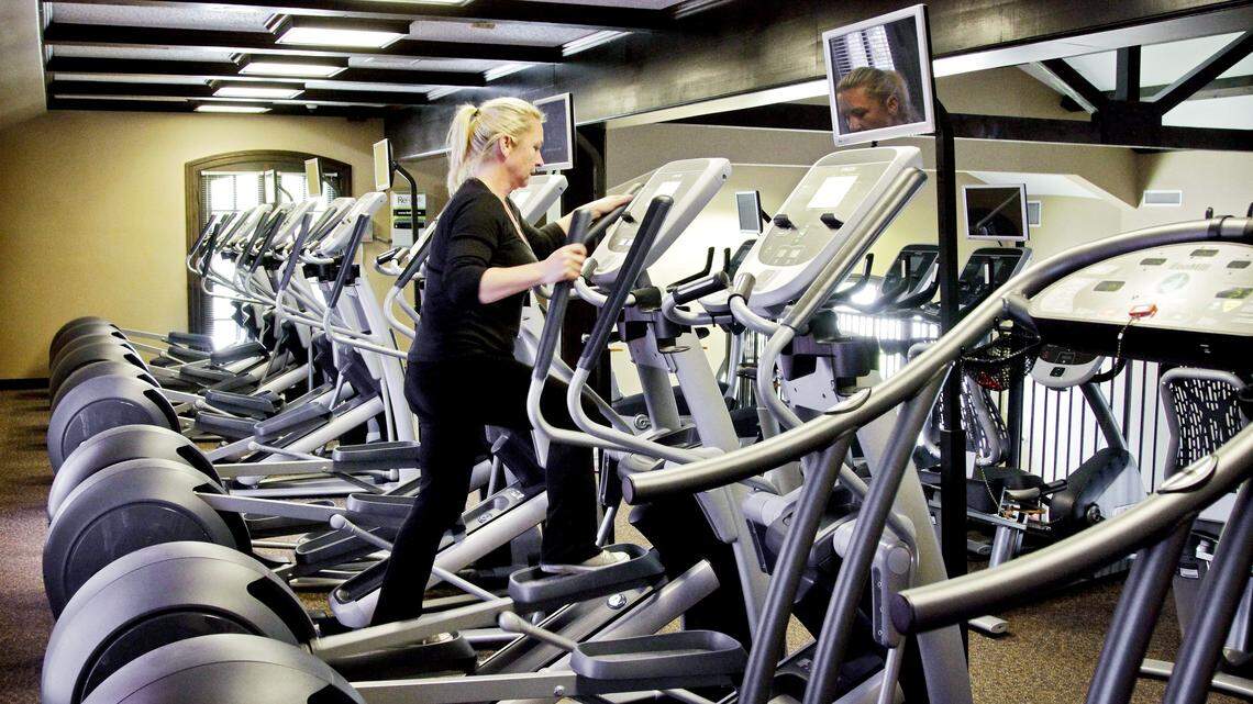 This gym banned news channels from its TVs to ease anxiety. Then came the uproar