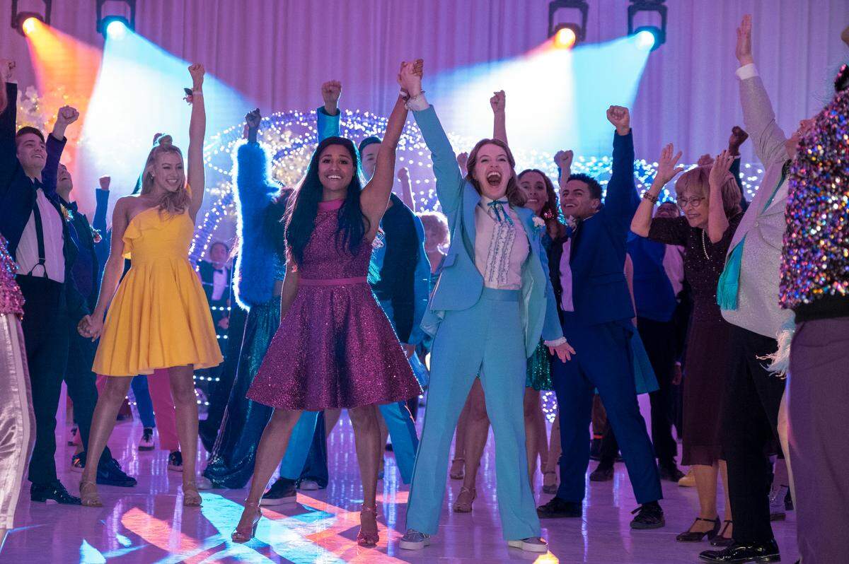Ariana DeBose (center left) and Jo Ellen Pellman in “The Prom.”