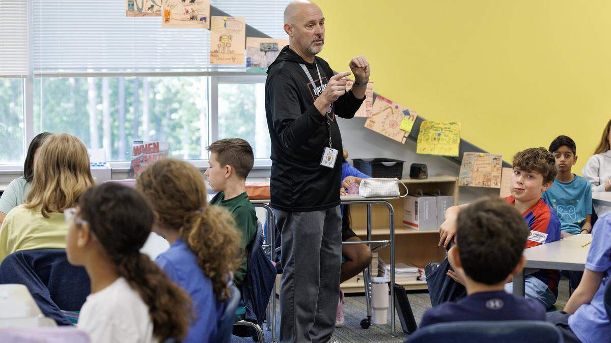 Educators and advocates say SB 113’s undefined ban on diversity, equity, and inclusion in Ohio public schools could limit counselors and recruitment efforts.