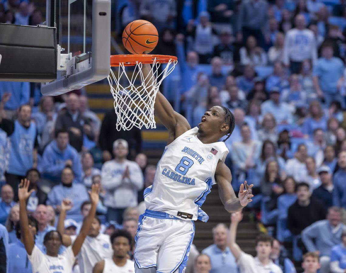 North Carolina forward Caleb Wilson (8) soars to the rim on a fast break for a dunk in the second half against Notre Dame on Wednesday, January 21, 2026 at the Smith Center in Chapel Hill, N.C. Wilson lead all scores with 22 points in the Tar Heels’ 91-69 victory. 