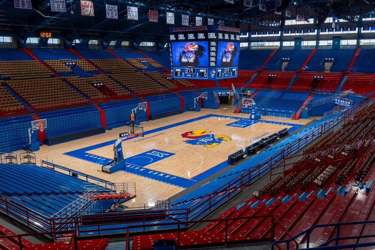 The historic Allen Fieldhouse which opened in 1955, has recently undergone upgrades and renovations while preserving the original ambiance of the facility. The North Carolina Tar Heels will play at Kansas for their first time in more than 60 years.