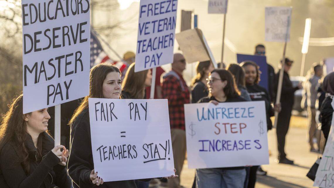 1 in 10 NC teachers are leaving the profession. What it means for schools.