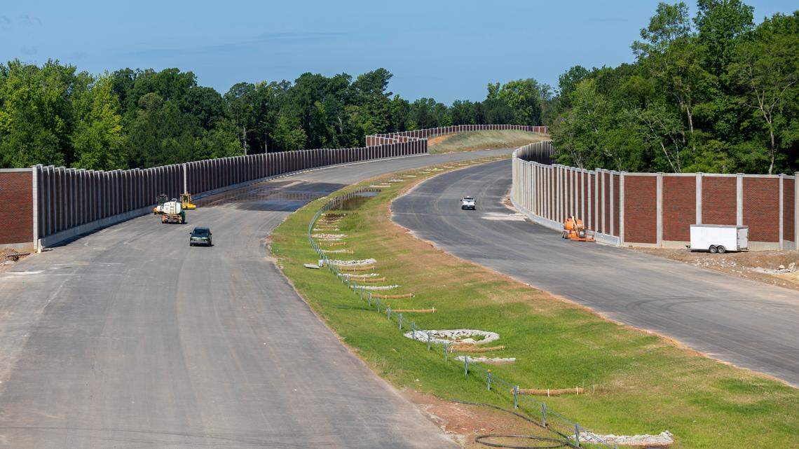 For one day only, runners and cyclists can take over new stretch of Triangle Expressway