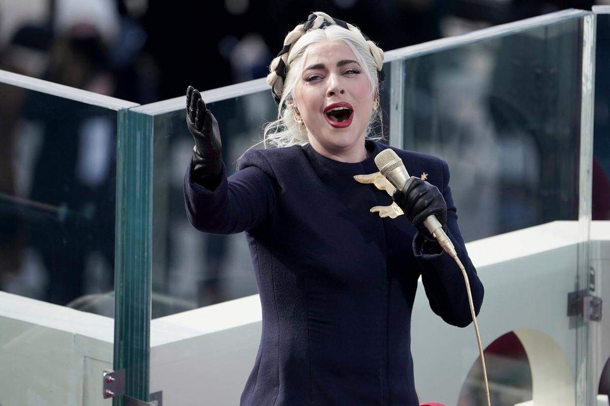 Lady Gaga sings the national anthem during the 59th Presidential Inauguration at the U.S. Capitol for President-elect Joe Biden in Washington, Wednesday, Jan. 20, 2021.