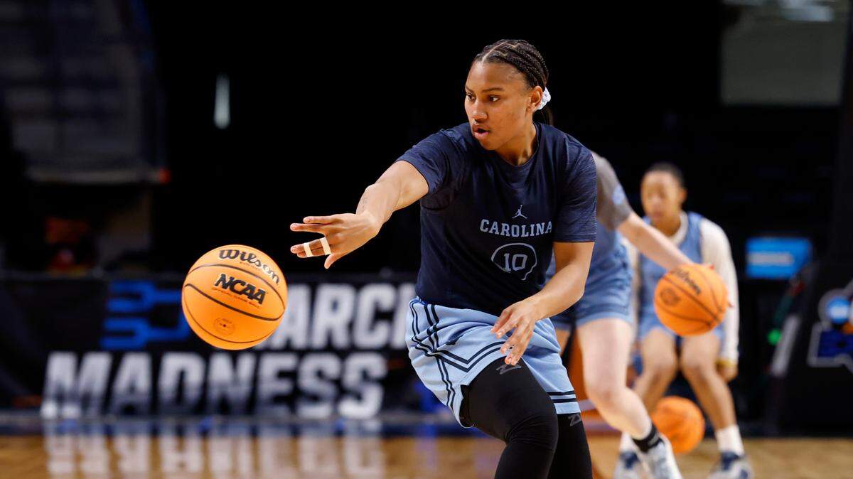 ‘A crown jewel’: UNC’s Reniya Kelly returns to hometown in Tar Heels’ trip to NCAA Sweet 16