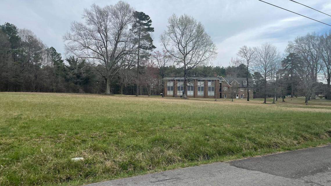 Development will bring 800 new housing units to the Carver Street Assemblage at Cub Creek and Old Oxford roads in northern Durham.