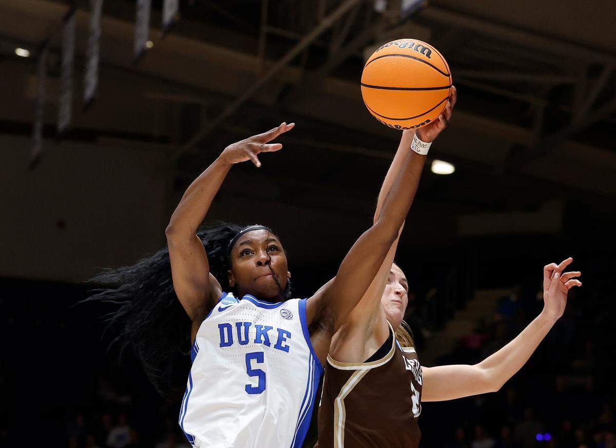 Duke’s Oluchi Okananwa deflects an inbounds pass away from Lehigh’s Gracyn Lovette during the first half of the Blue Devils’ first round NCAA Tournament game on Friday, March 21, 2025, at Cameron Indoor Stadium in Durham, N.C.