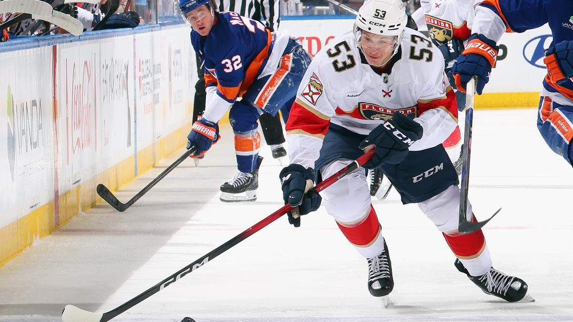 Charlotte Checkers open AHL playoffs with record-setting win over Springfield