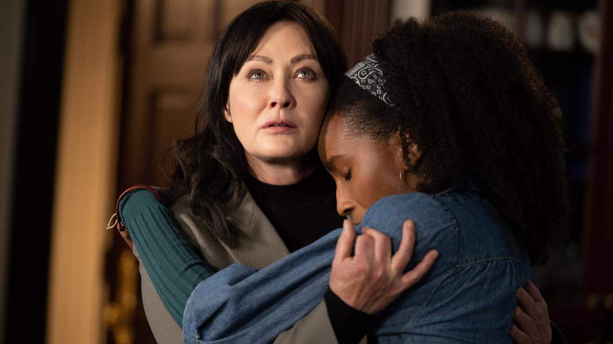 Shannen Doherty and Favour Onwuka in the 2021 Lifetime movie remake, “Dying to Belong.”