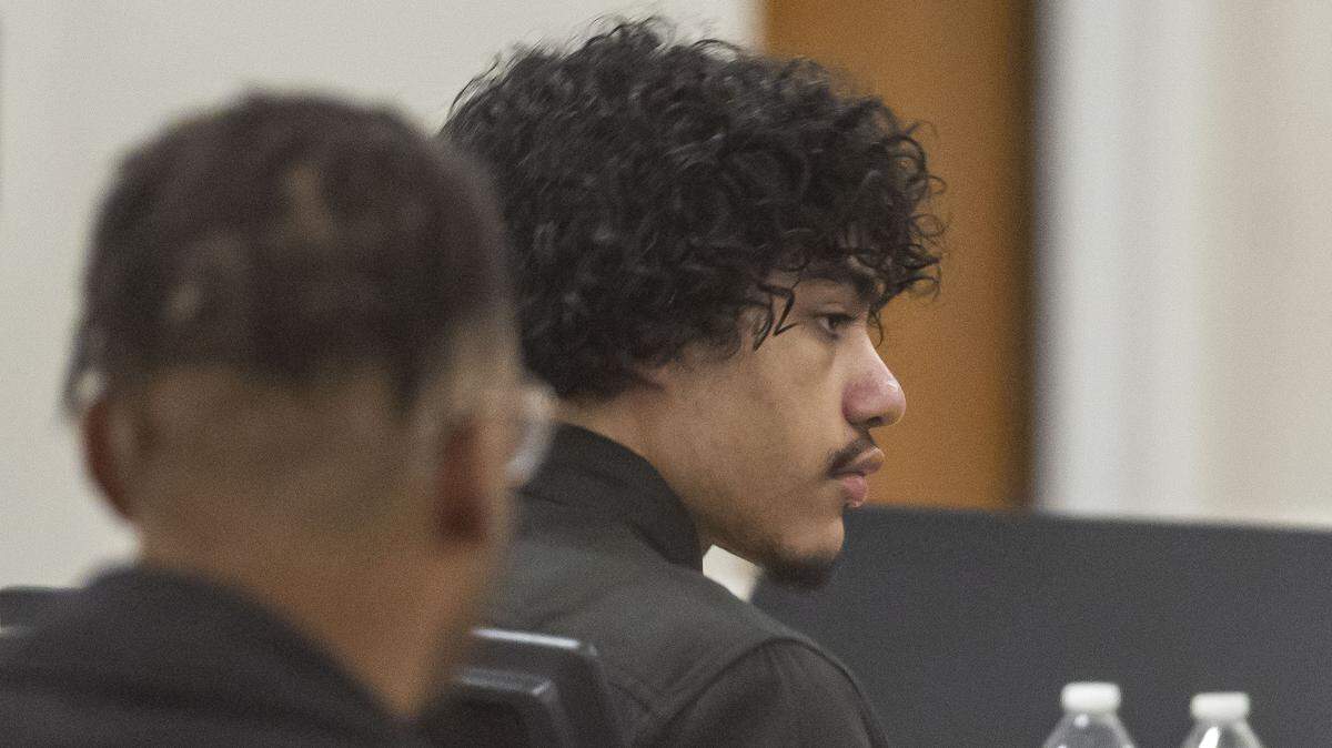Issiah Ross testifies 2022 shooting of teen in Orange County was self-defense