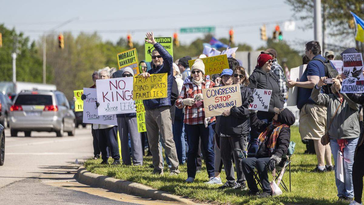 Hundreds of demonstrators line Capital Boulevard in Raleigh on Saturday, March 28, 2026, during a “No Kings” protest against President Donald Trump and his agenda. More than 70 cities and towns across North Carolina participated in nationwide protests Saturday.