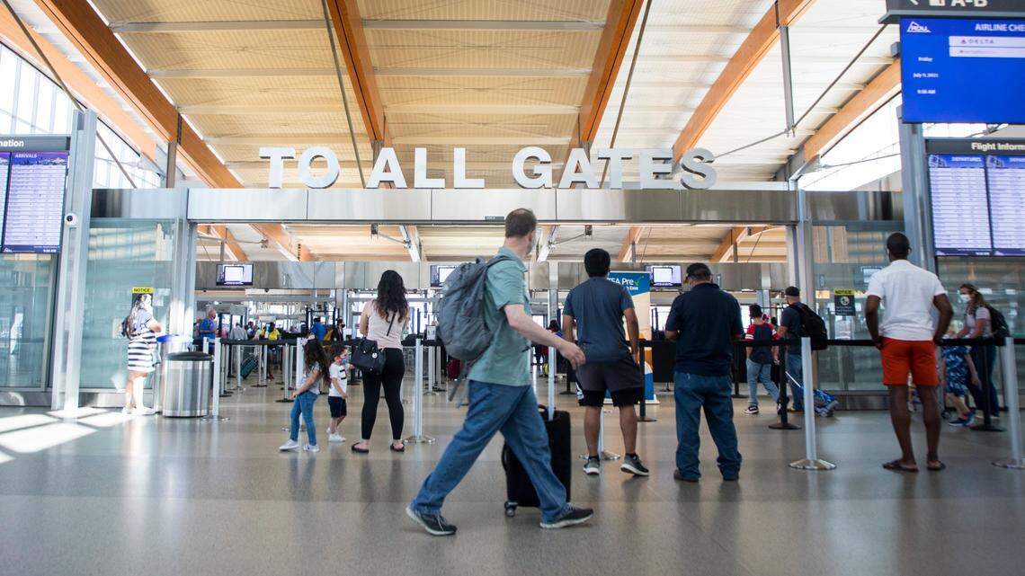 An online tool by the Centers for Disease Control and Prevention shows COVID-19 risk levels for countries across the world. Here are nations with the highest and the lowest risk levels. 