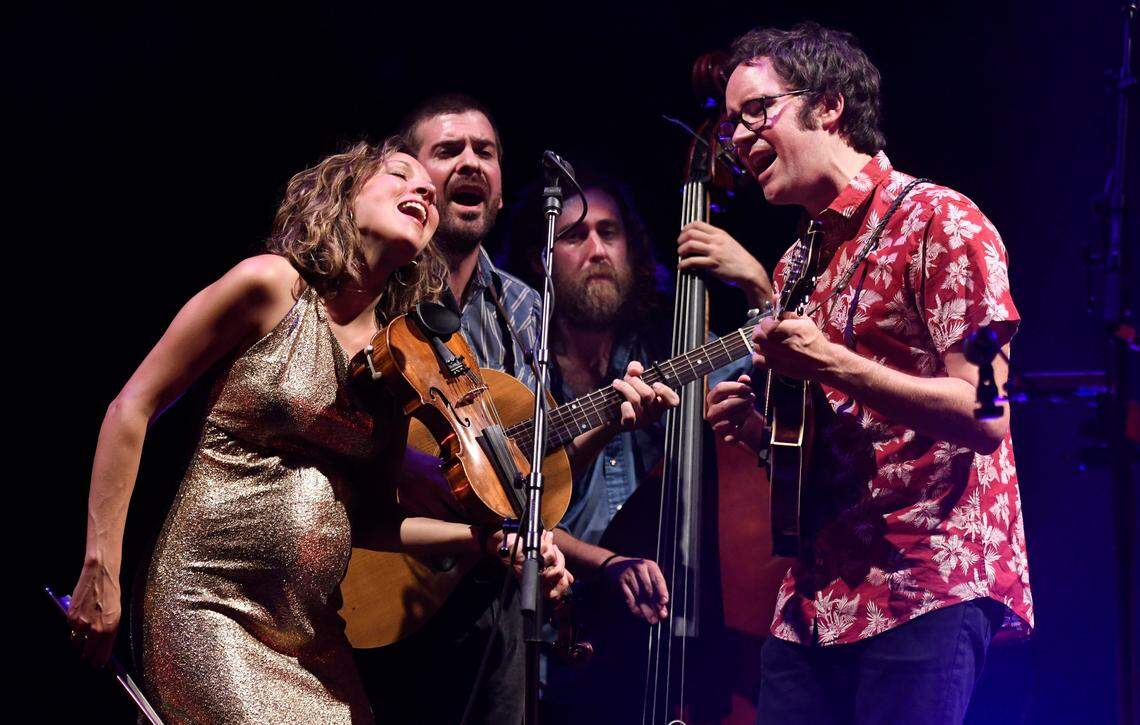 Mandolin Orange, with Emily Frantz, left, and Andrew Marlin, performs at the NC Museum of Art in 2018. They will perform at the Cat’s Cradle as part of the venue’s 50th anniversary.