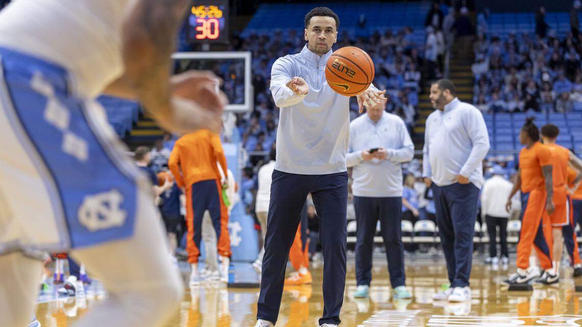Former UNC guard and assistant coach Marcus Paige joins Charlotte coaching staff
