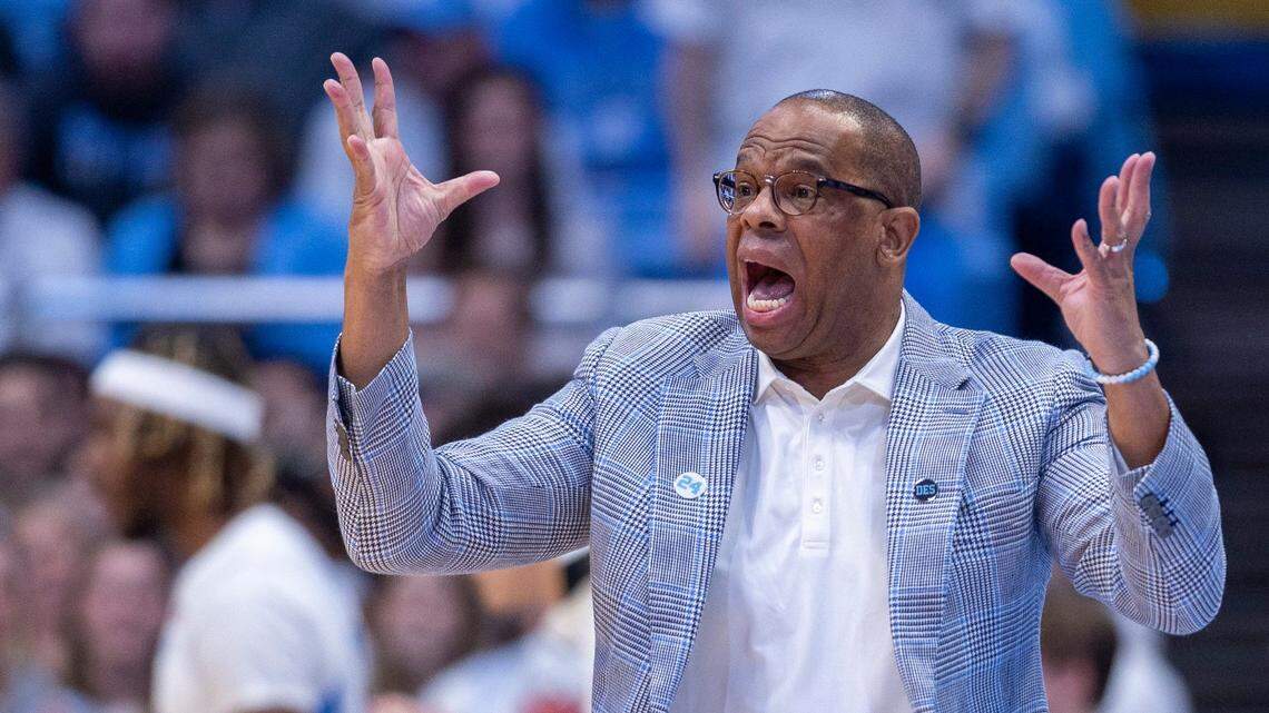 North Carolina coach Hubert Davis directs his team during the first half against Tennessee on Wednesday, November 29, 2023 at the Smith Center in. Chapel Hill, N.C.