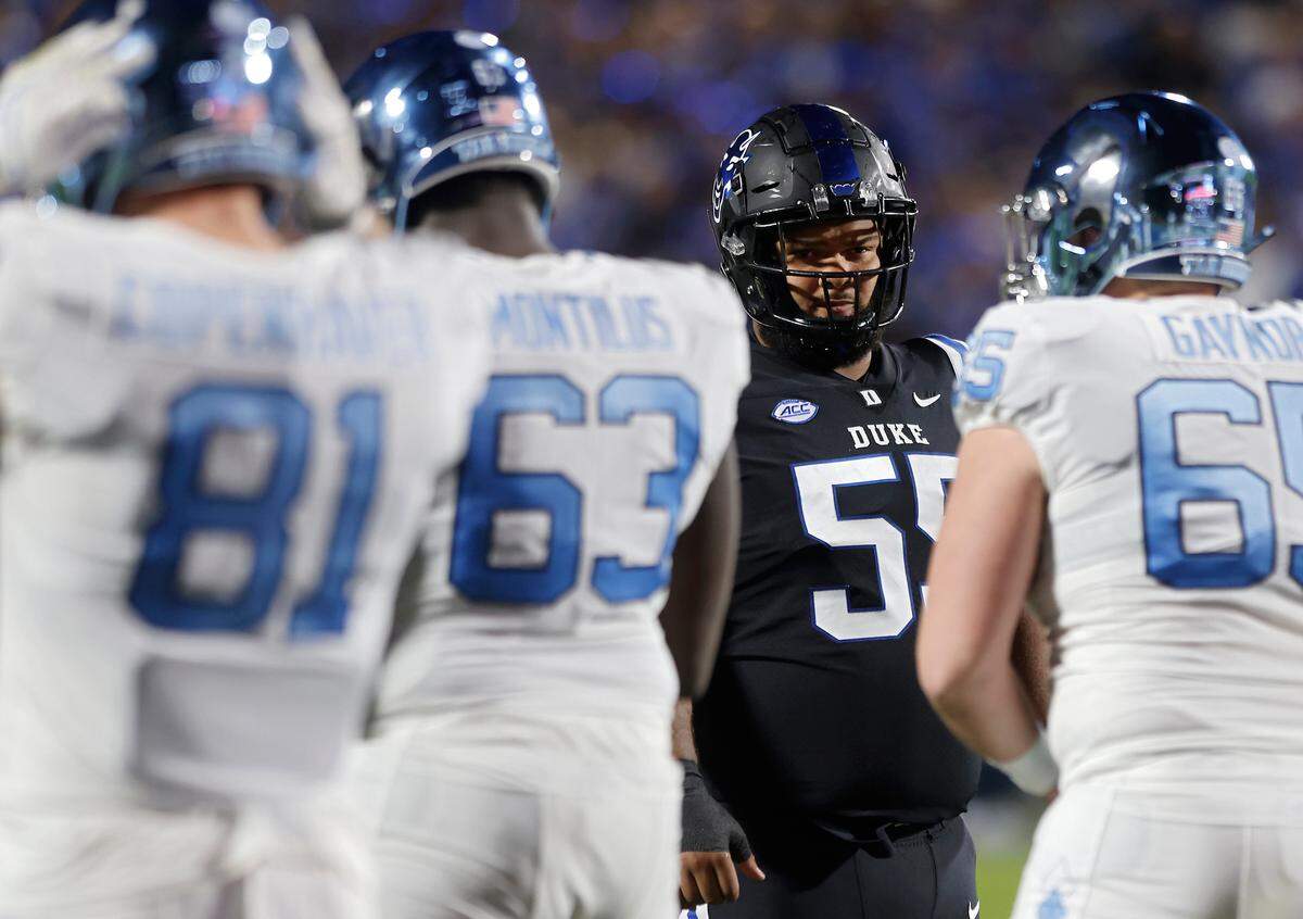 Duke Blue Devils defensive tackle Ja’Mion Franklin lines up against the North Carolina offense on Saturday, Oct. 15, 2022, at Wallace Wade Stadium in Durham, N.C.