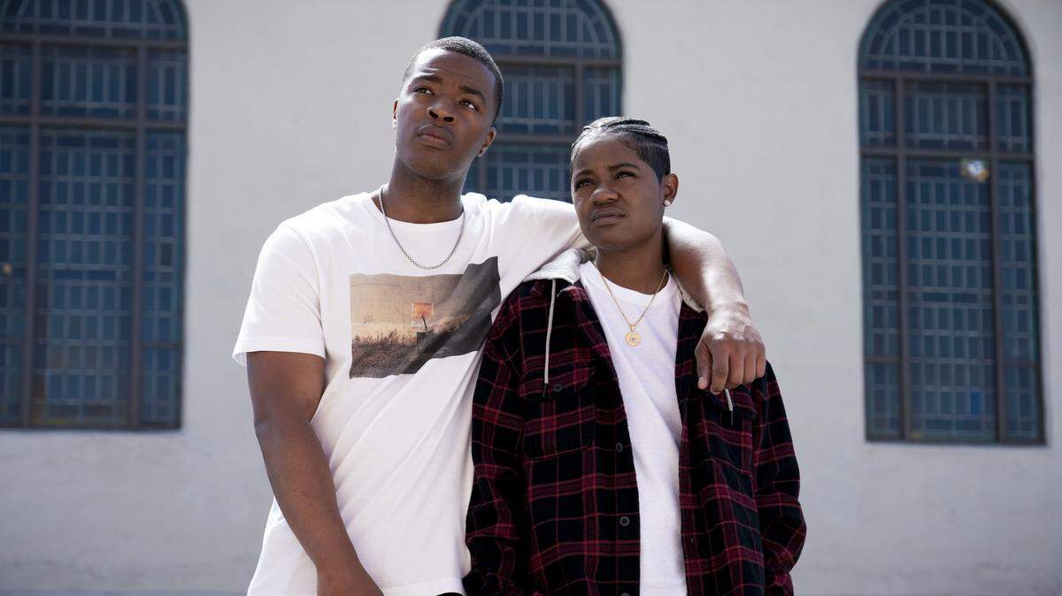 Daniel Ezra, left, as Spencer and Bre-Z as Coop in the “Hussle & Motivate” season premiere of “All American” on The CW.