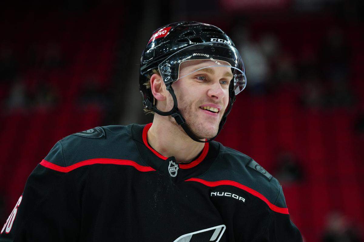 Carolina Hurricanes right wing Mikko Rantanen (96) looks on during the warmups before the game against the Boston Bruins at Lenovo Center.