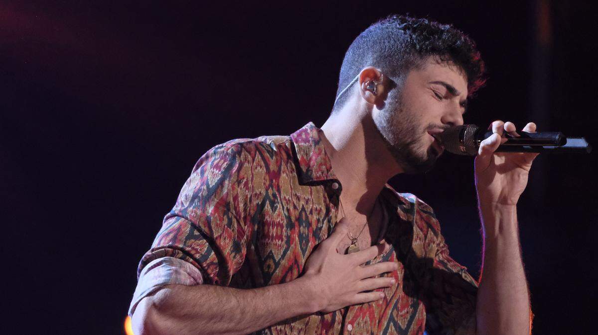 Dylan Hartigan sings "Come Pick Me Up," a song by Ryan Adams, on the April 16, 2018, episode of NBC's "The Voice."