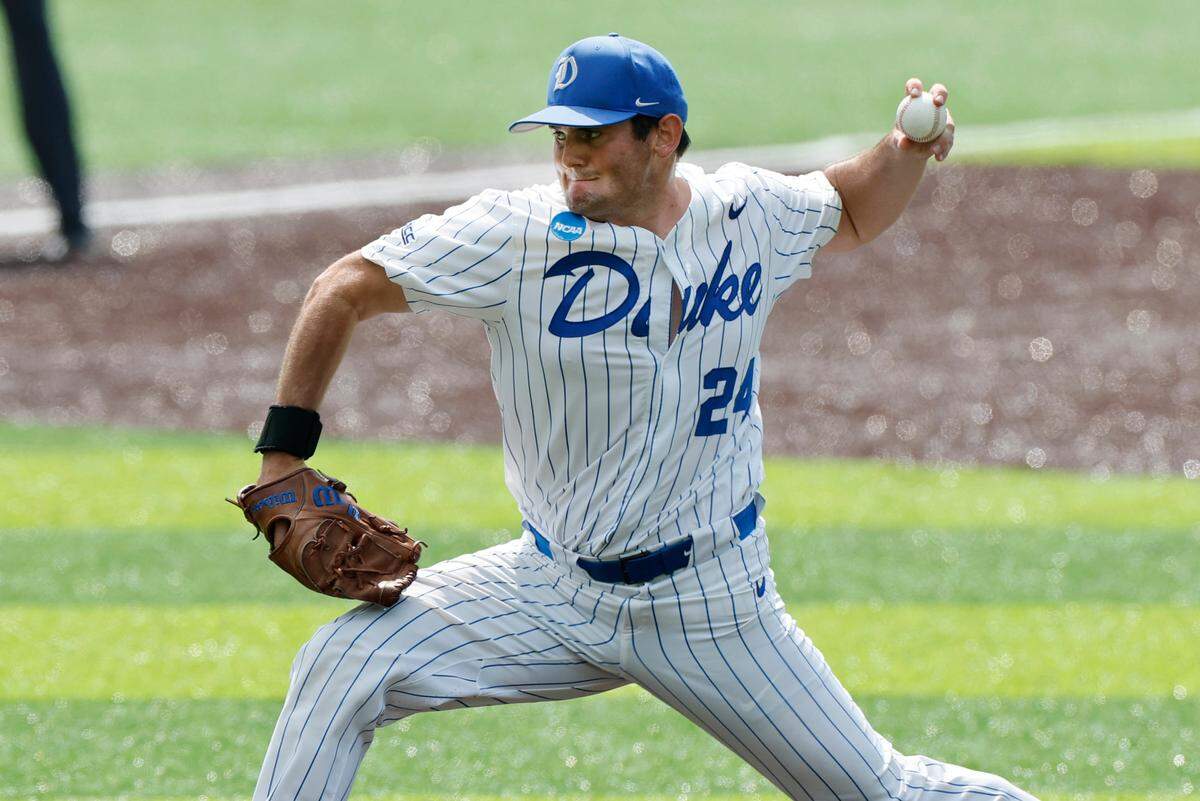 Duke’s Reid Easterly (24) pitches during Duke’s 7-4 victory over Murray St. in the first game of Durham Super Regional at Jack Coombs Field in Durham, N.C., Sat. June 7, 2025.