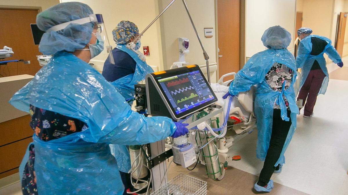 North Carolina hospitals say they lose money treating Medicare patients. State Treasurer Dale Folwell says that isn’t true.