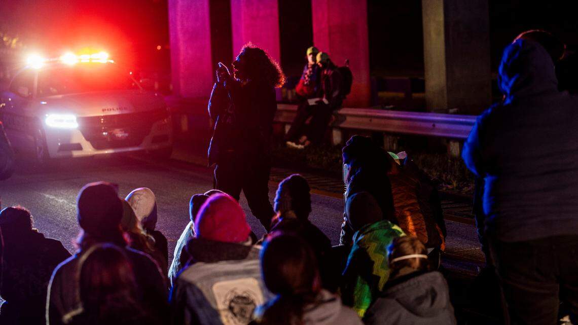 NC congresswoman quietly signs on to letter calling for Israel-Hamas ceasefire