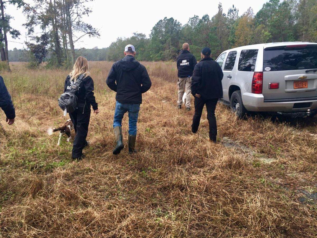 FBI and SBI agents search in Robeson County, North Carolina, for Hania Aguilar on Saturday, Nov. 17, 2018.