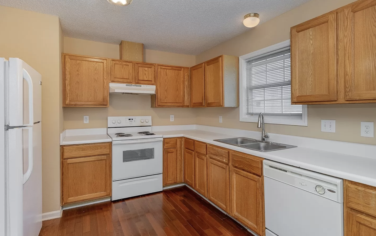 2105 Charny Dr, Raleigh, 27604
