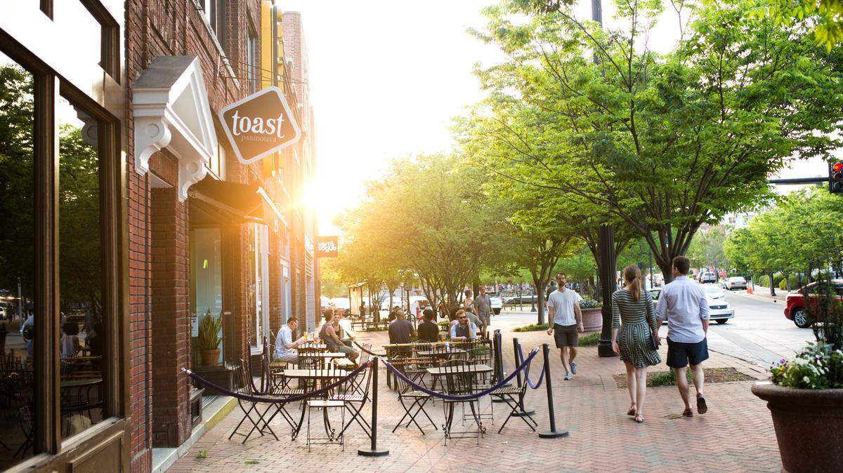 Outdoor seating in Downtown Durham